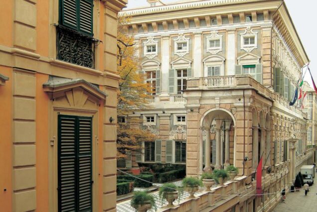 Genoa: 2-Hour Guided Walking Tour of the Historical Center