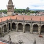 Santiago de Compostela: Cathedral, Museum, and Old Town Tour Ticket