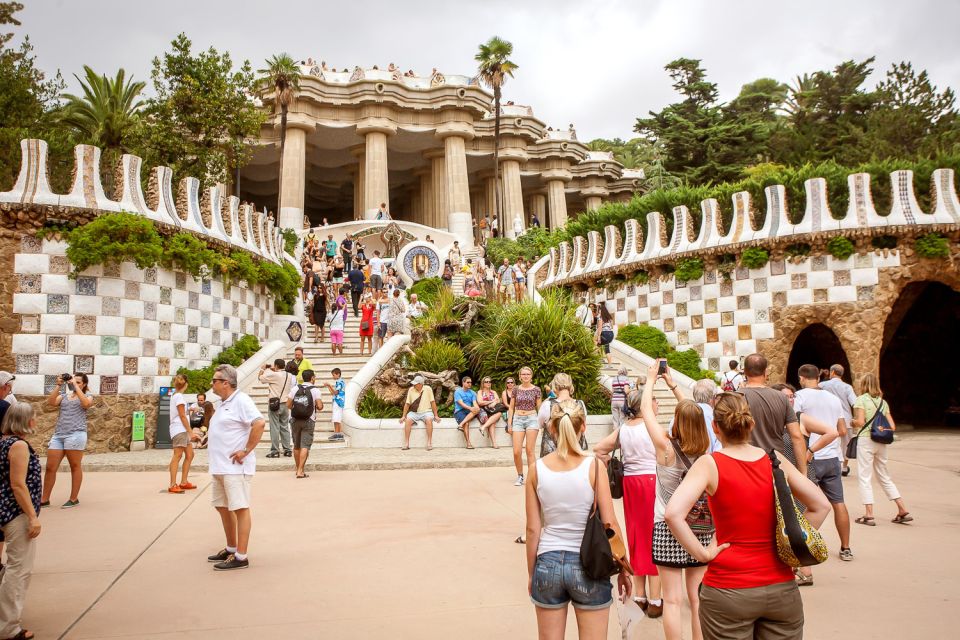 park-guell-admission-ticket-barcelona-11