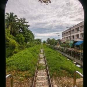 Bangkok: Maeklong Railway Market and Damnoen Saduak Market