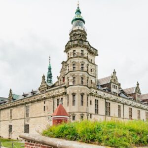 Lund & Malmö: Visit Audio guide of 2 Countries in One Day Tickets