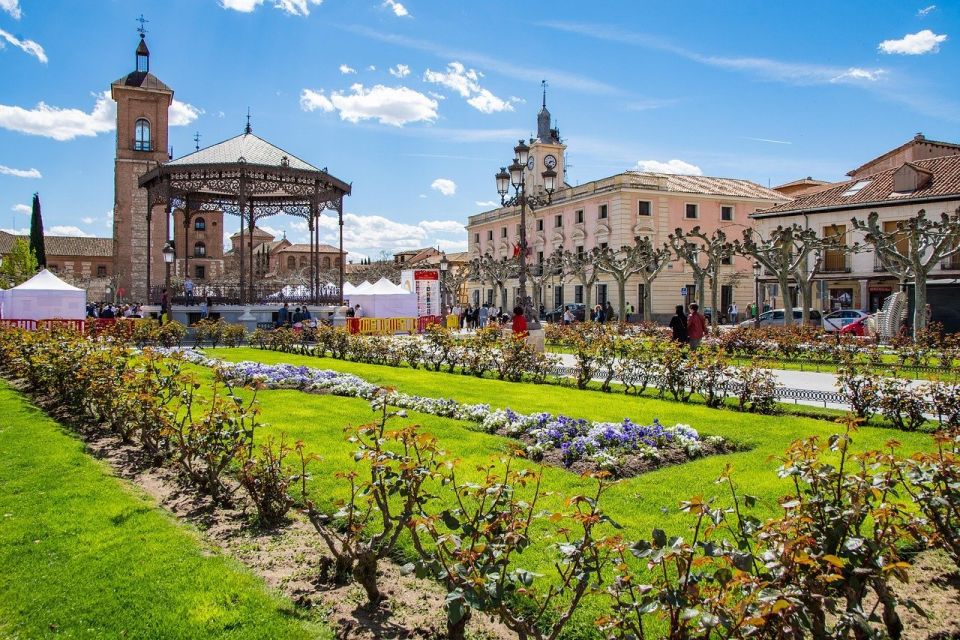 Madrid: Half-Day Alcalá de Henares Tour & Winery Visit