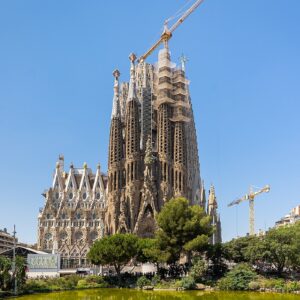 Sagrada Familia Reserved Access Tickets & Tour