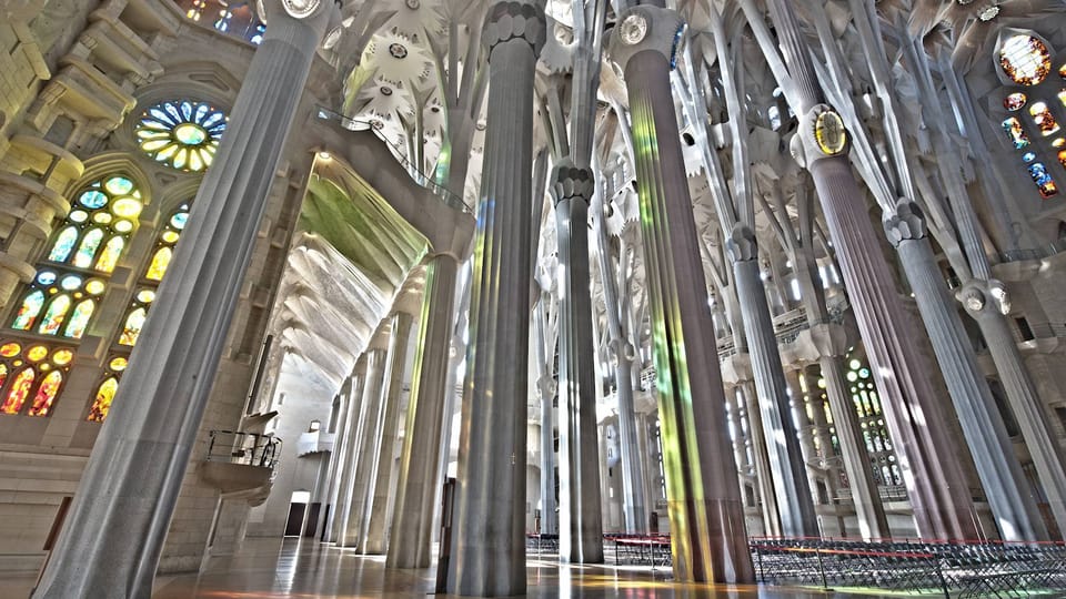 Barcelona & Sagrada Familia Half-Day Tour with Hotel Pickup