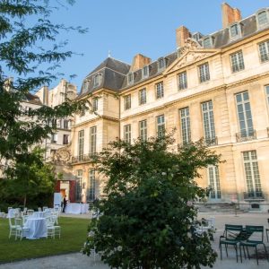 Picasso Museum Fast-Track Entry with Meet & Greet