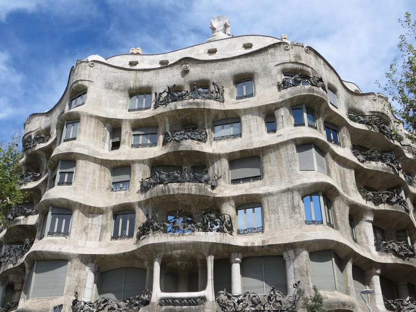 Casa Milà (La Pedrera) Fast-Track Access with Meet & Greet