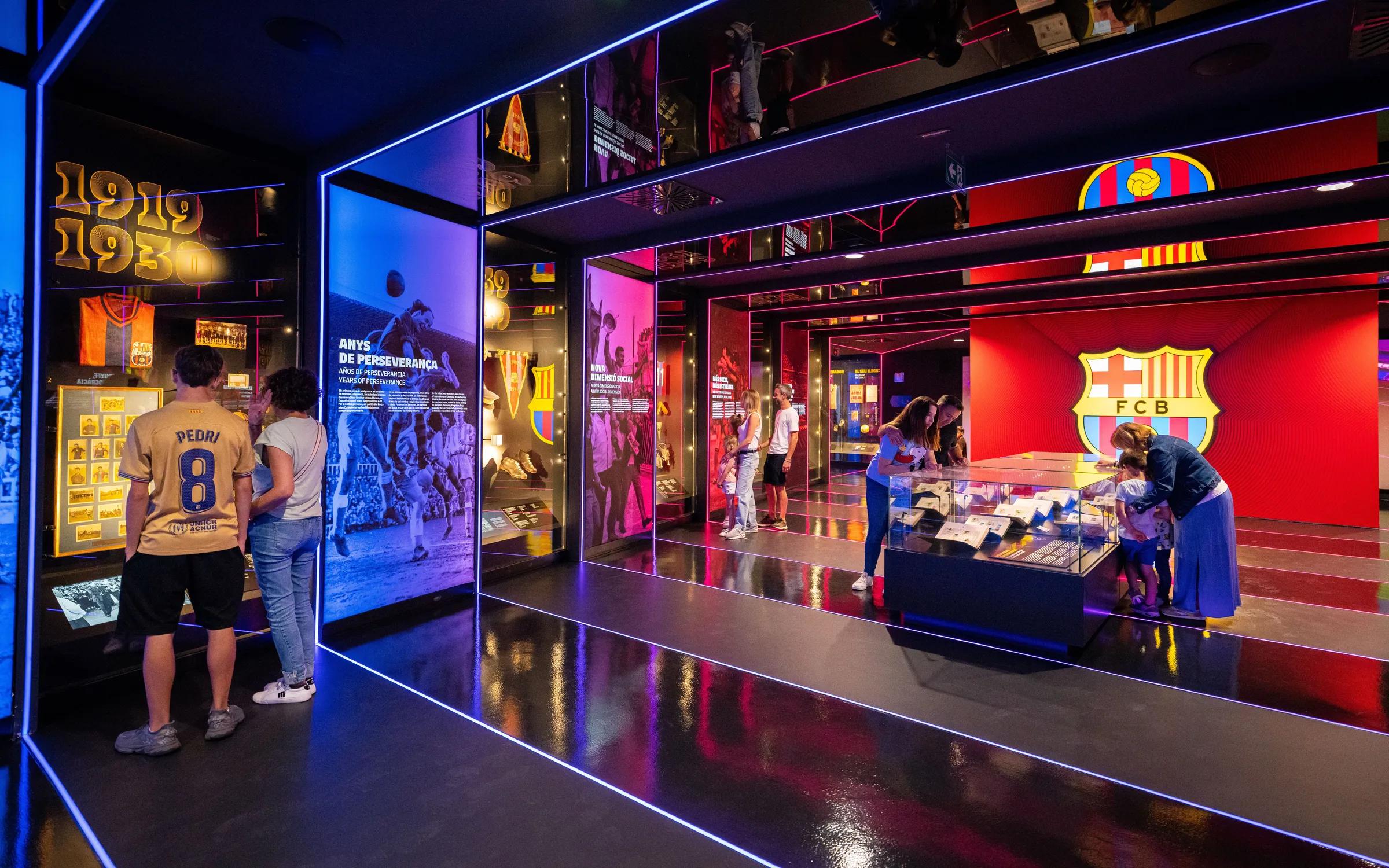 Barcelona: Camp Nou Reserved Access Tour with Audio Guide