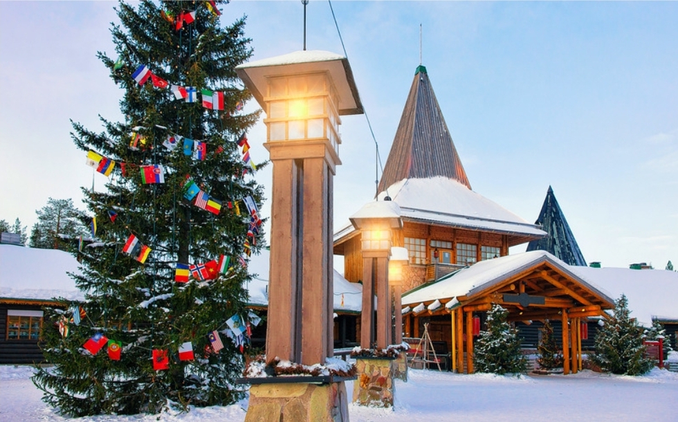 Rovaniemi: Santa Claus Village, Huskies, and Reindeer