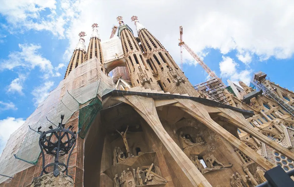 Sagrada Towers, facades