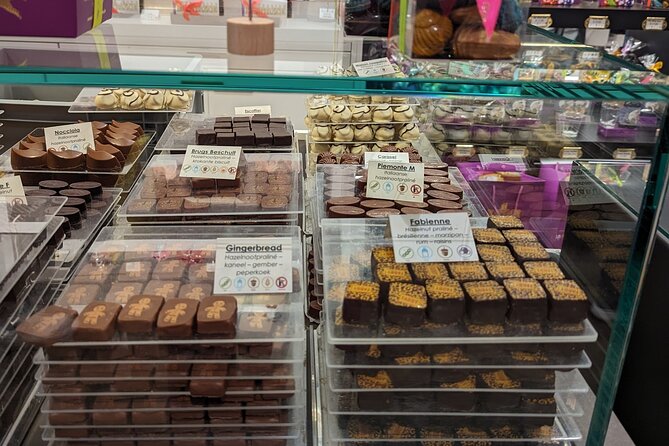 Walking Tour with Hot Chocolate and Chocolate Tasting