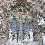 Passion Facade Sagrada Familia vs Nativity Facade: Which Tower to Visit