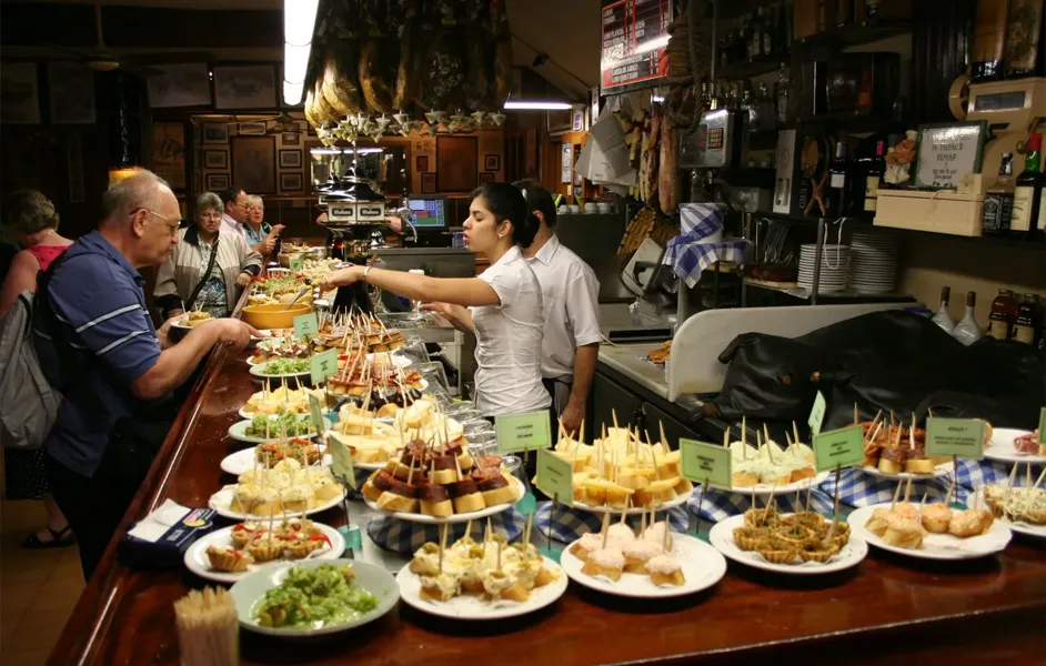 tapas bars full of people