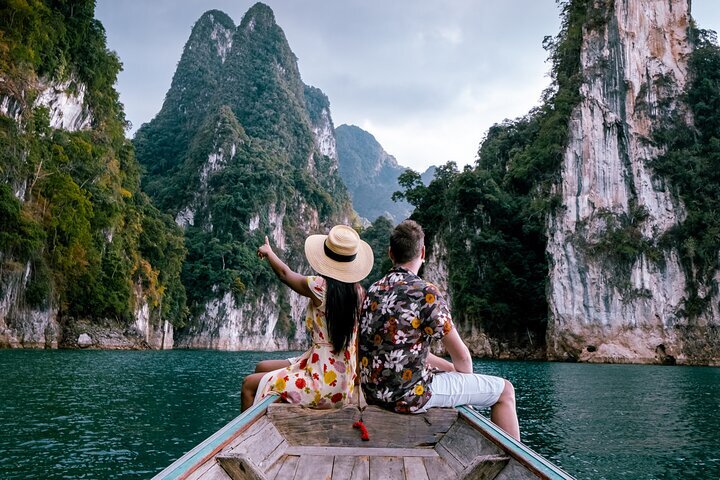Khao Sok: Cheow Lan Lake Private Longtail Boat Tour