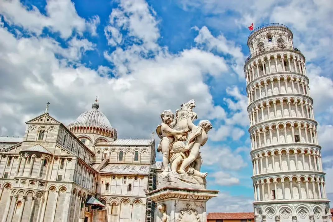 Florence: Pisa, Siena and San Gimignano Day Trip with Lunch