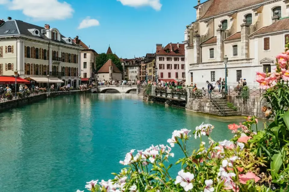 From Geneva: Annecy Half-Day Trip