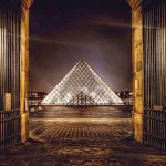 Louvre Museum Night Tour Better Than Daytime?