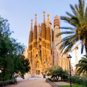 Barcelona: Private Sagrada Família Architecture & Gaudí Deep-Dive Tour
