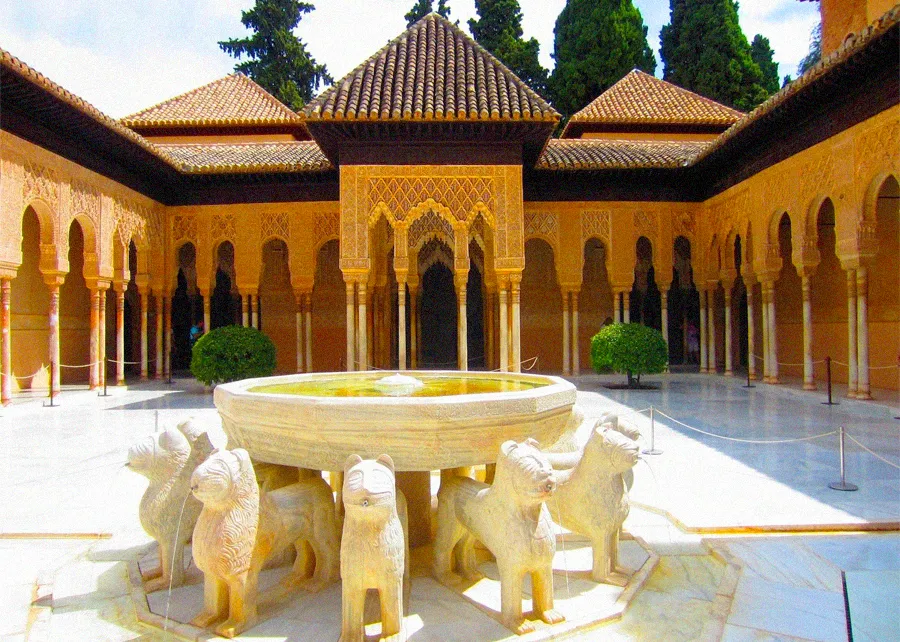 Alhambra Palace Tickets – Prices, Sold-Out Fixes & What to See