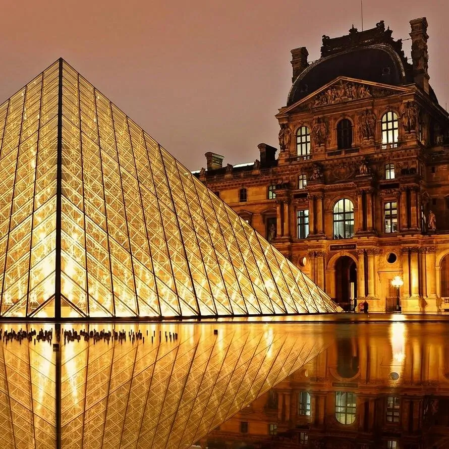 Louvre Museum